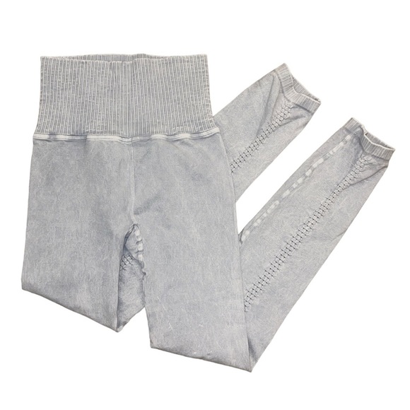 Free People Movement Good Karma Ice Grey Leggings XS/S NEW - Picture 8 of 15